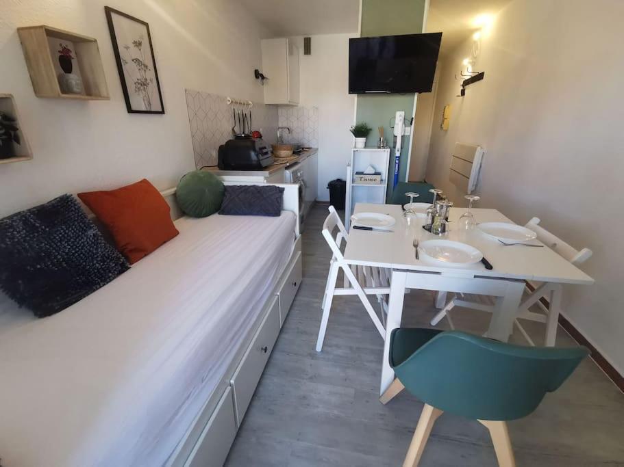 Superbe Studio Renove Avec Piscine Et Vue Marina Le Barcares Ngoại thất bức ảnh